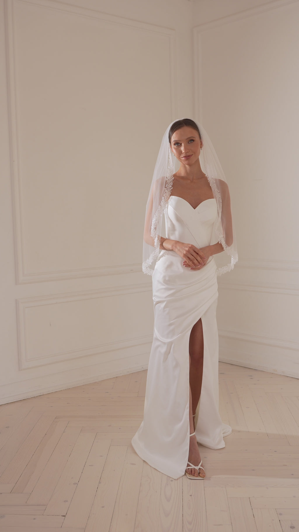 Pearl lace wedding veil